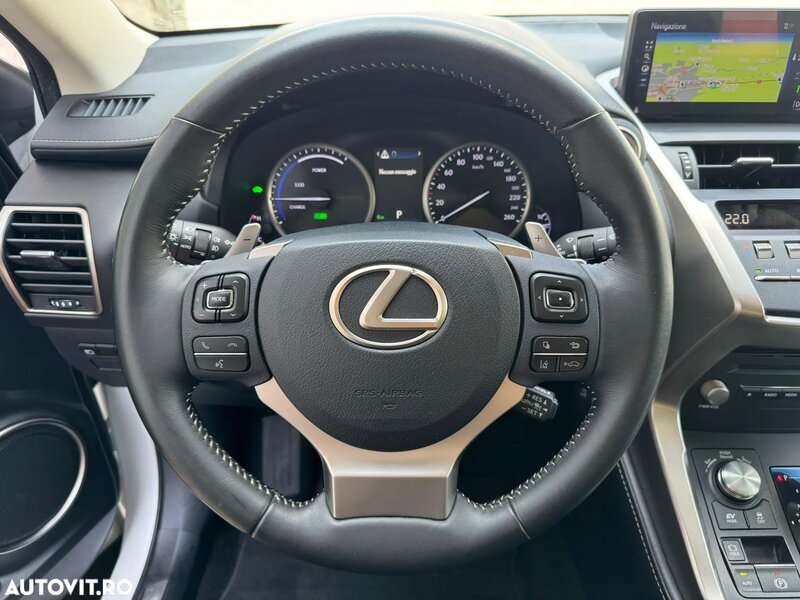 Lexus Seria NX